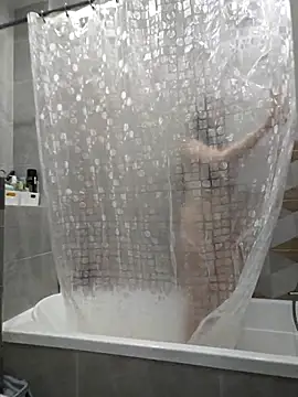 Snapshot of yourfavpsy_ chatting on October 19, 8:50 am yourfavpsy online show from October 19, 8:50 am