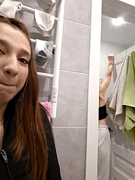 Snapshot of yourfavpsy_ chatting on November 8, 11:47 am yourfavpsy online show from November 8, 11:47 am