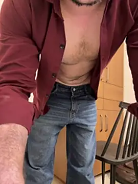 FitNhot sam online show from April 8, 2:40 pm