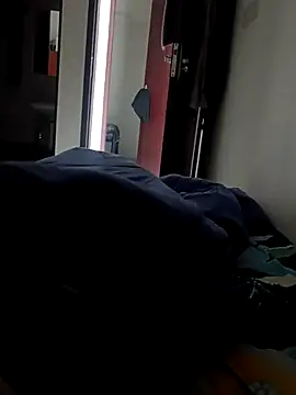 FitNhot sam online show from December 14, 7:08 pm