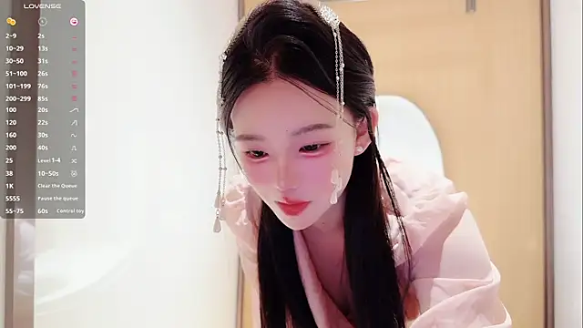 Snapshot of MM-feifei chatting on October 28, 3:00 pm MM-feifei online show from October 28, 3:00 pm