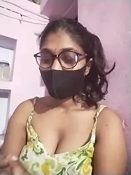 Snapshot of sexykrisha chatting on October 2, 12:03 am sexykrisha online show from October 2, 12:03 am