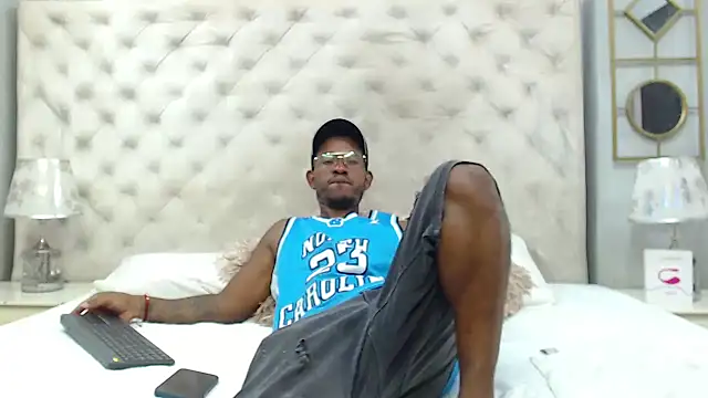 Snapshot of AndyCalifornia1 chatting on March 2, 3:41 pm AndyCalifornia1 online show from March 2, 3:41 pm