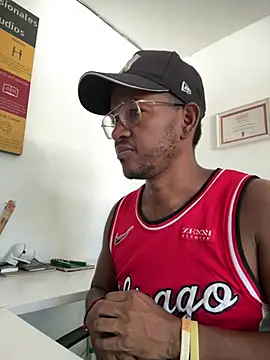AndyCalifornia1 online show from July 10, 5:13 pm