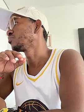 Snapshot of AndyCalifornia1 chatting on February 28, 3:44 pm AndyCalifornia1 online show from February 28, 3:44 pm