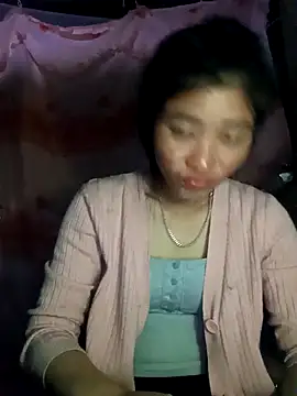 Snapshot of Phuongphuongg chatting on September 11, 1:05 am Phuongphuongg online show from September 11, 1:05 am