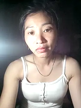 Snapshot of Phuongphuongg chatting on October 18, 1:35 pm Phuongphuongg online show from October 18, 1:35 pm