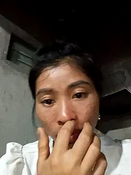 Snapshot of Phuongphuongg chatting on October 17, 1:02 pm Phuongphuongg online show from October 17, 1:02 pm
