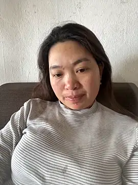 Snapshot of Nhung584 chatting on October 25, 3:38 am Nhung584 online show from October 25, 3:38 am