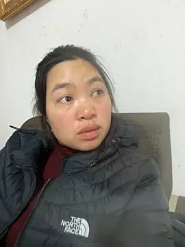 Snapshot of Nhung584 chatting on November 23, 12:59 pm Nhung584 online show from November 23, 12:59 pm