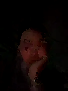 Snapshot of Nhung584 chatting on November 25, 11:16 pm Nhung584 online show from November 25, 11:16 pm