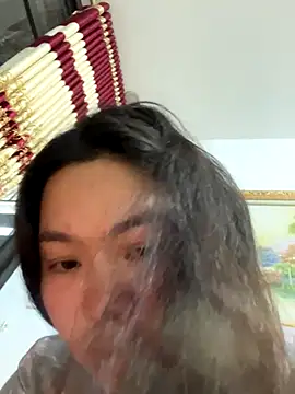 Snapshot of Nhung584 chatting on November 9, 2:10 pm Nhung584 online show from November 9, 2:10 pm