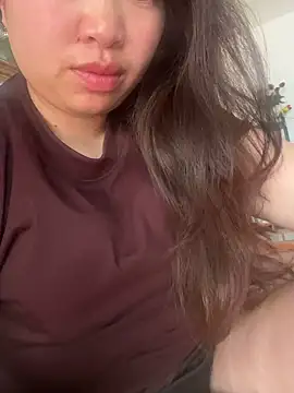 Nhung584 online show from April 5, 12:06 am