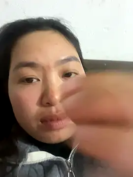 Snapshot of Nhung584 chatting on December 3, 12:37 pm Nhung584 online show from December 3, 12:37 pm