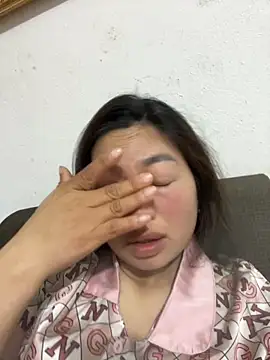 Snapshot of Nhung584 chatting on November 3, 1:58 pm Nhung584 online show from November 3, 1:58 pm