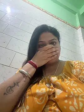 Horny Kavita online show from May 7, 3:48 pm