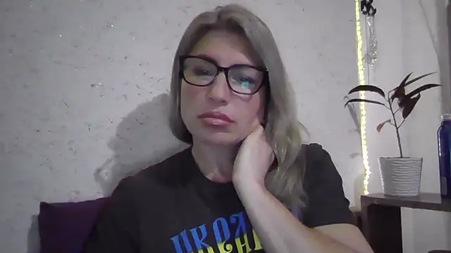 fox red lady7 online show from January 9, 4:47 pm