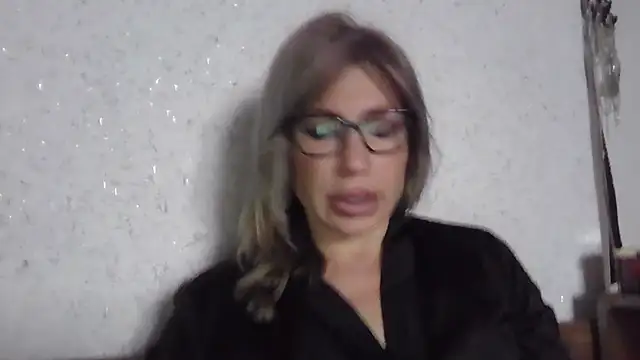 fox red lady7 online show from February 13, 10:04 am