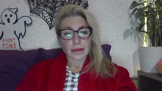 fox red lady7 online show from November 4, 9:29 pm