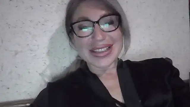 fox red lady7 online show from March 24, 8:42 pm