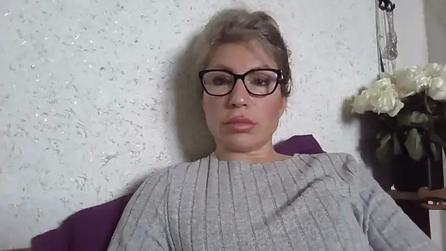 fox red lady7 online show from February 1, 9:51 am