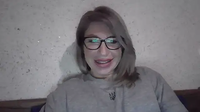 fox red lady7 online show from February 13, 10:10 pm