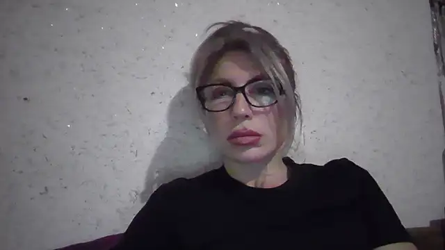 fox red lady7 online show from February 17, 5:43 pm