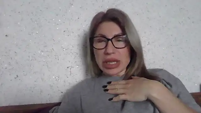 fox red lady7 online show from February 20, 8:49 am