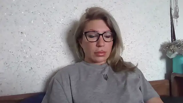 fox red lady7 online show from January 13, 8:40 am