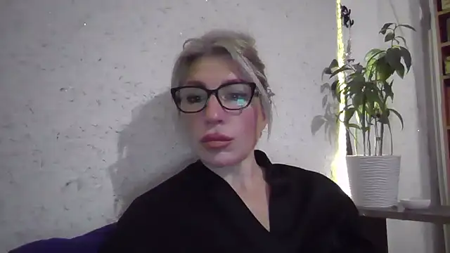 fox red lady7 online show from November 17, 5:06 pm