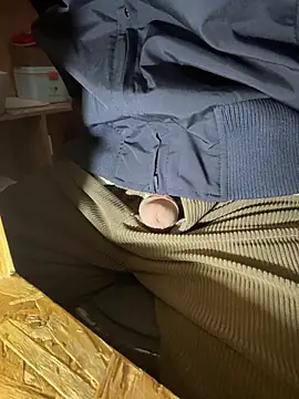 sonwmelt1 online show from October 11, 7:20 am