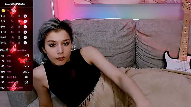 SophieAsh online show from October 11, 7:37 pm