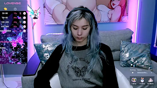 SophieAsh online show from October 18, 7:10 am