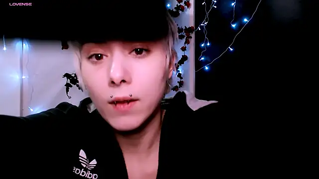 SophieAsh online show from January 12, 6:58 pm