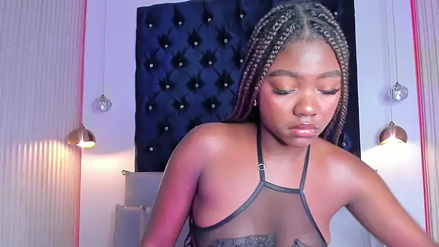 DahianaLopez  online show from March 25, 12:15 pm