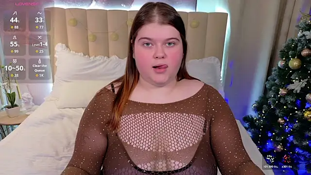 Mia Ray online show from January 5, 6:00 pm