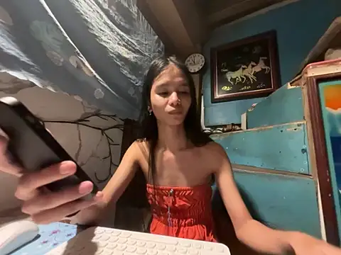 asya chris online show from December 22, 3:01 pm