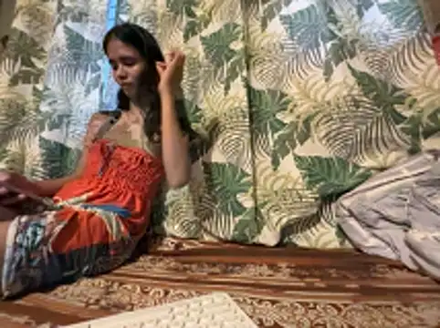 Snapshot of asya_chris chatting on June 10, 9:43 am asya chris online show from June 10, 9:43 am