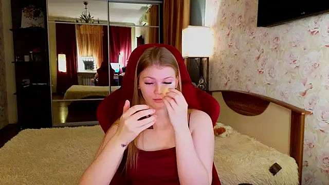 Snapshot of Jenny_Skinner20 chatting on November 26, 6:41 pm Jenny Skinner20 online show from November 26, 6:41 pm