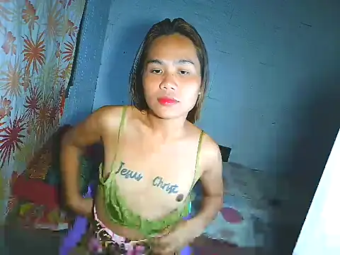 zoeytransph online show from March 15, 10:22 am