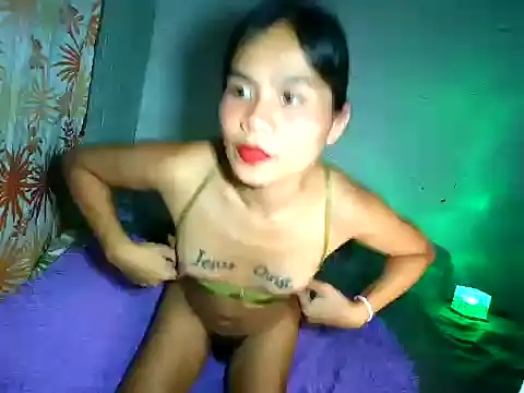 zoeytransph online show from October 22, 11:31 am