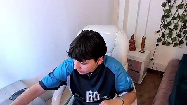 Snapshot of Nathaly_ds chatting on November 21, 7:35 pm Nathaly ds online show from November 21, 7:35 pm