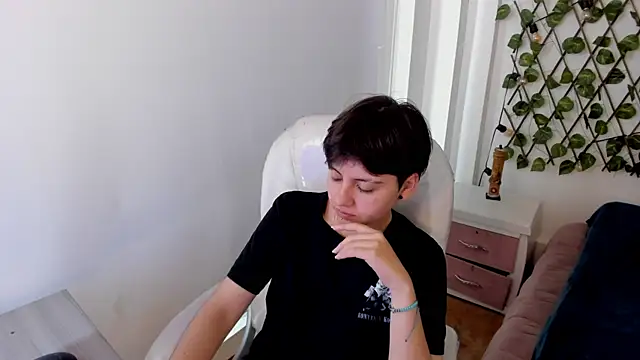 Snapshot of Nathaly_ds chatting on November 5, 8:01 pm Nathaly ds online show from November 5, 8:01 pm