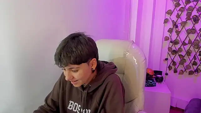 Nathaly ds online show from March 3, 7:54 pm