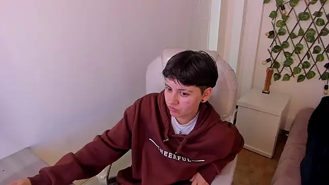 Snapshot of Nathaly_ds chatting on October 27, 7:37 pm Nathaly ds online show from October 27, 7:37 pm