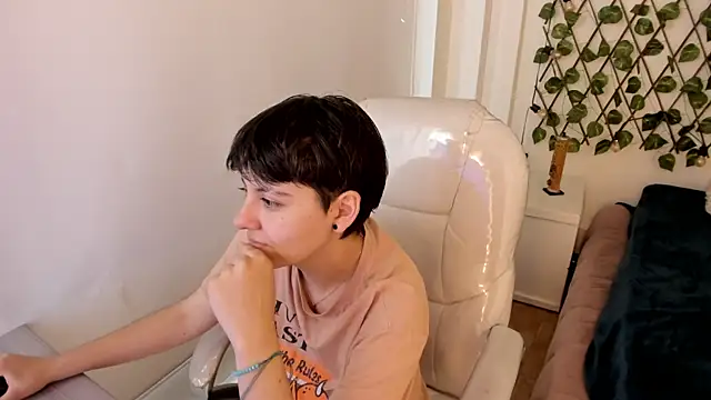 Snapshot of Nathaly_ds chatting on November 11, 7:08 pm Nathaly ds online show from November 11, 7:08 pm