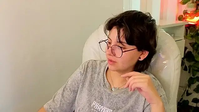 Snapshot of Nathaly_ds chatting on July 9, 6:40 pm Nathaly ds online show from July 9, 6:40 pm