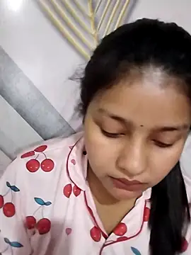 Snapshot of Dipali143143 chatting on April 28, 2:27 am Dipali143143 online show from April 28, 2:27 am