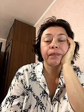 Kiravix online show from October 20, 4:07 pm