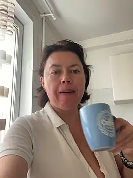 Kiravix online show from October 13, 7:43 am